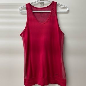 Nike Dry fit pink top S